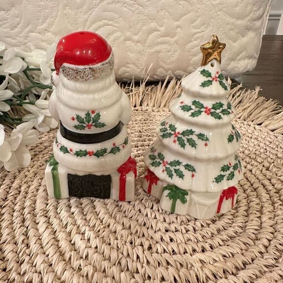 Lenox Holiday Santa and Christmas Tree Salt and Pepper Shakers 4in‎ NEW - Picture 3 of 6